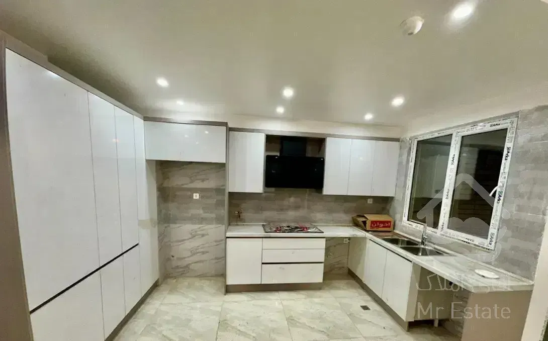 ۷۱ متر ، تک واحدی ، سالن پرده خور ، کلیدنخورده