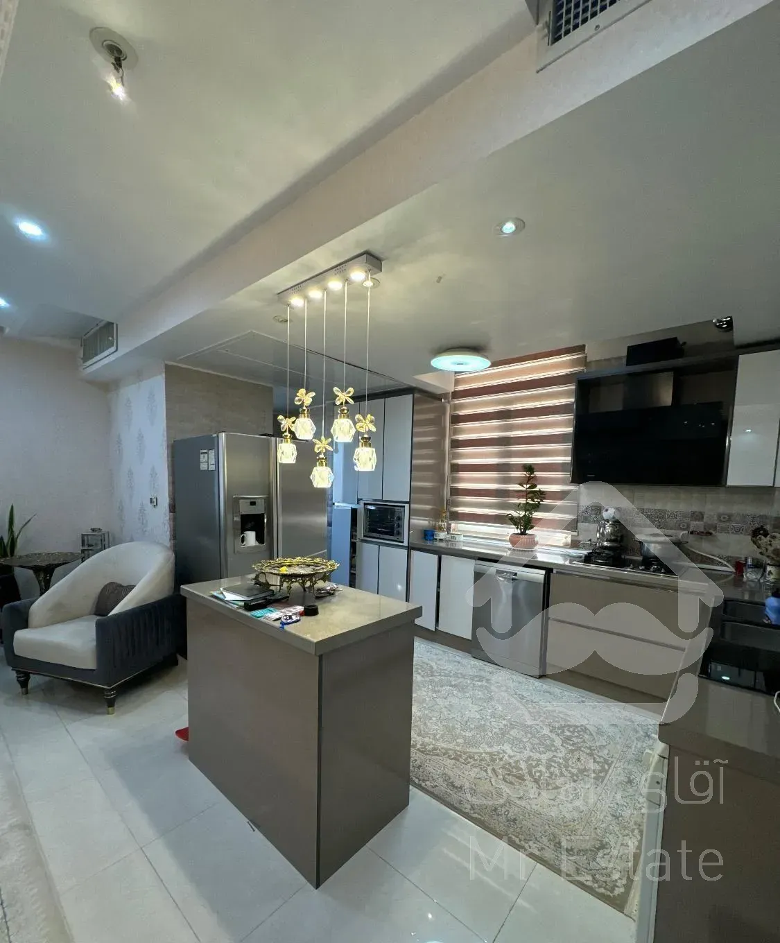 زندگی رویایی در ۹۴ متری باهنر/ نور گیر بی نظیر