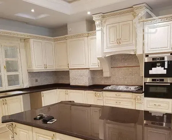 خیابان فرشته عظیمیه* ۱۳۰ متر خوش نقشه*سازنده بنام