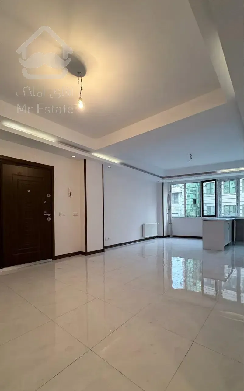 ۹۵ متر ۲ خواب / ۵ ساله / سالن پرده خور