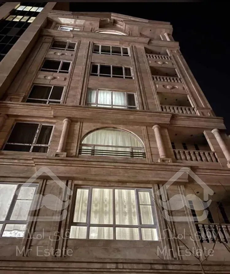 یوسف آباد 100متر ، دو خواب،نوگیر با ویو شمال تهران