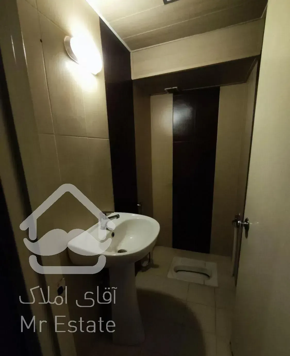 رهن و اجاره/3خوابه/146متری/بالکن دار