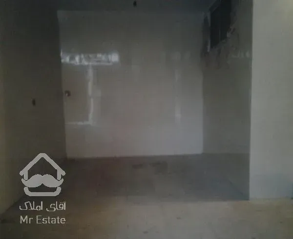 اپارتمان 2خوابه حیاط وپارکبنگ وانباری