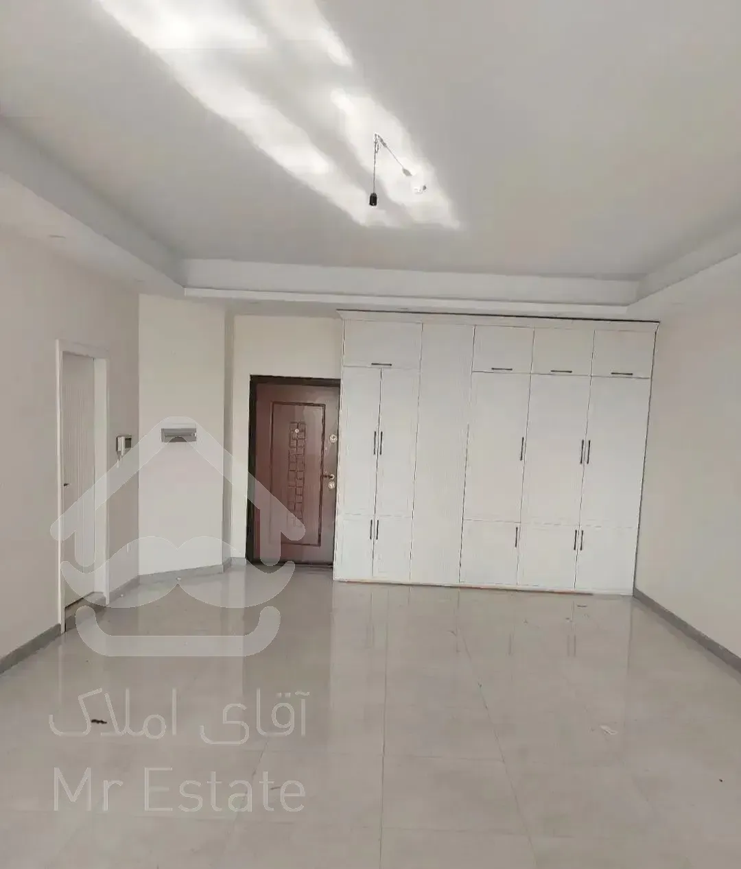 ۸۹متر/۲خواب/فول امکانات/کرمان شمالی/صافی