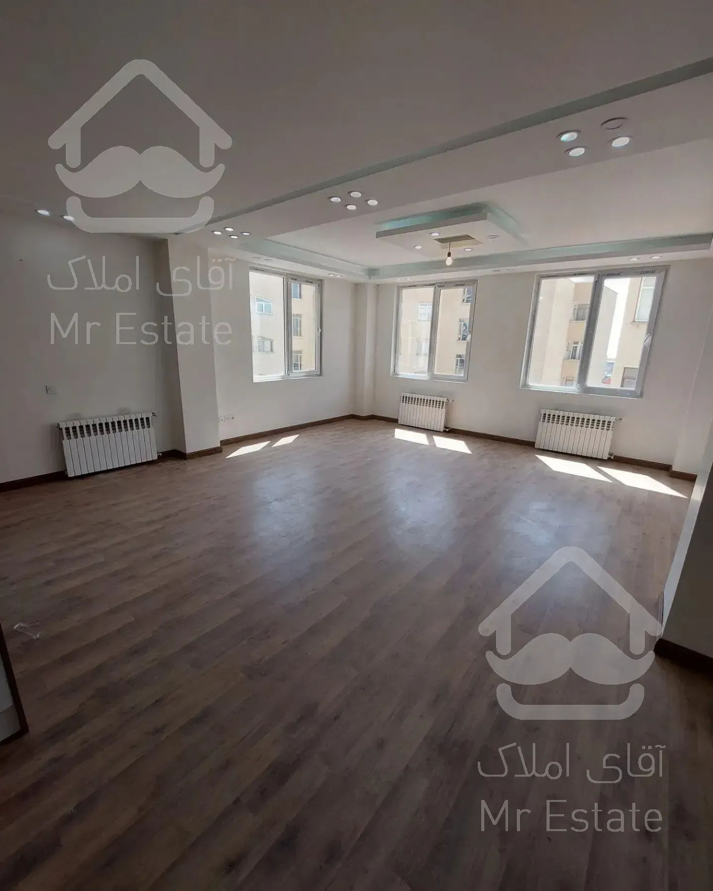 ۸۶متر/۲خواب/فول امکانات/خوش نقشه/بلوار عدل پونک