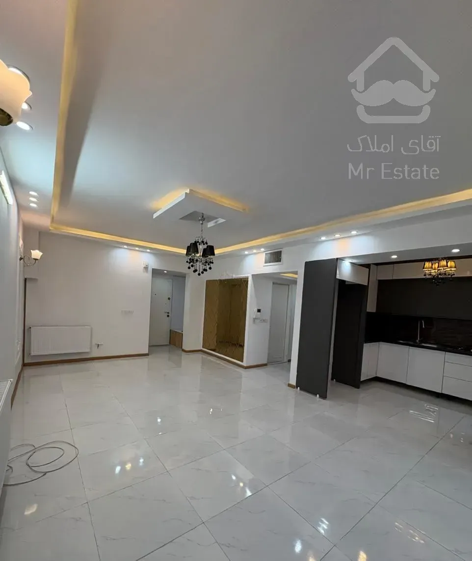 اوایل صیاد /همکف حیاط دار / بازسازی