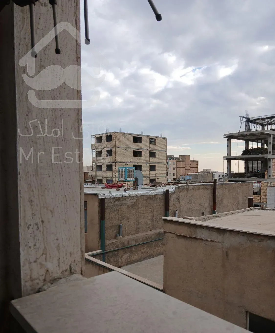 اجاره آپارتمان ۴۰ متری ۱ خوابه طبقه ۵ در خرمدشت