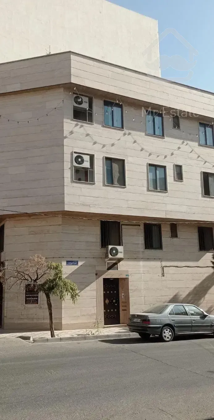 ۸۵مترطبقه اول / تک واحدی  / دوخواب پاسداران