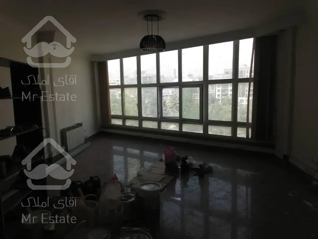 ۸۵ متر اداری فلکه دوم صادقیه