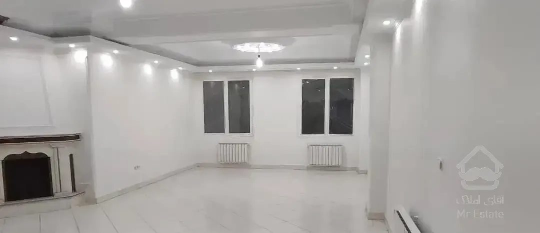 ۱۳۳ متر تکواحدی با پارکینگ طبقه اول