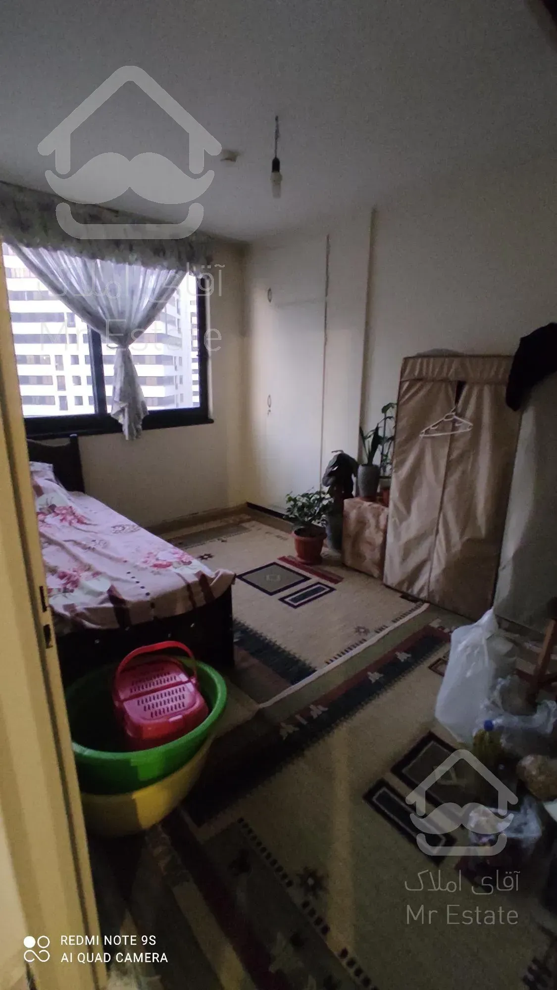 100 متر برج زیتون رو به روی مرکز خرید طوبی