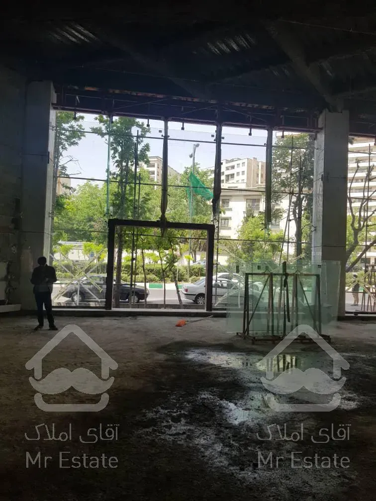 اجاره و رهن مغازه زعفرانیه 400  متر اکازيون