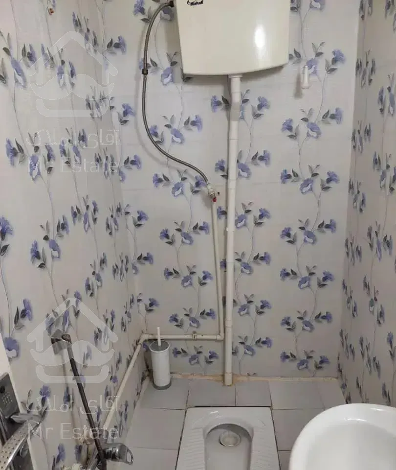 مغازه ۹۰ متری بَرِ اشرفی اصفهانی