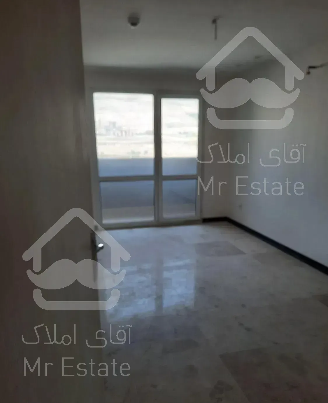 واحد ۱۶۳ متری ۳ خواب برج G چیتگر