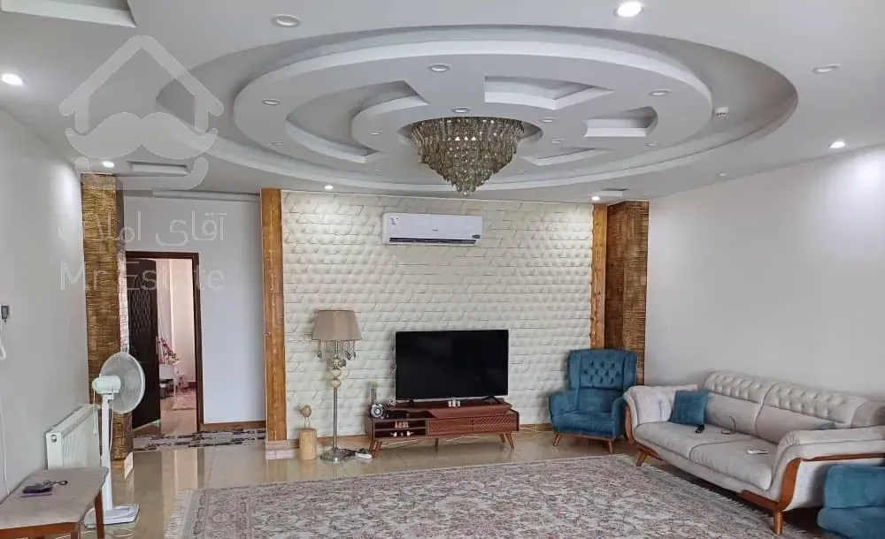 فروش  تک واحدی ۱۳۴ متری