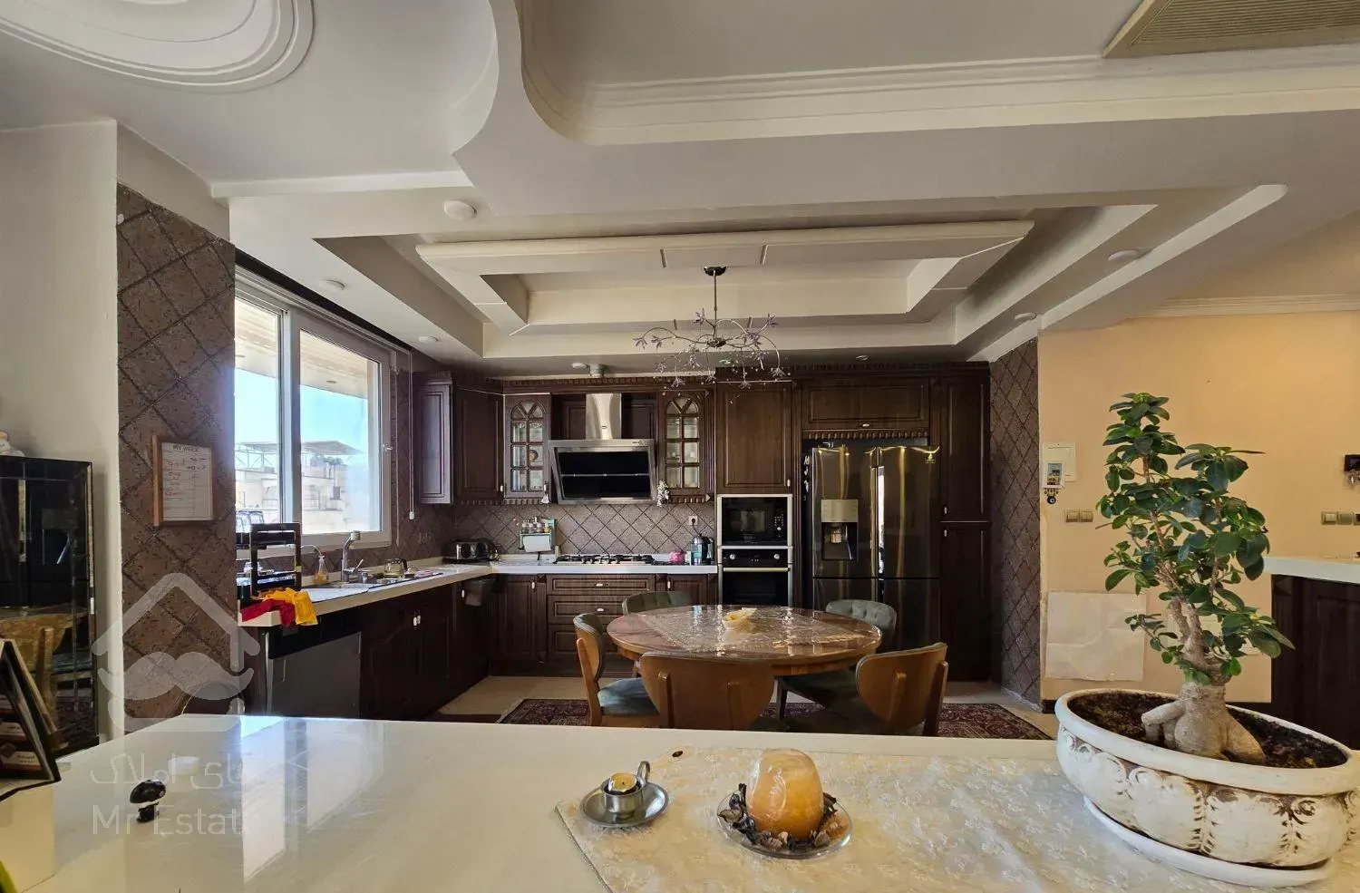 آپارتمان ۲۲۰ متری صبوری