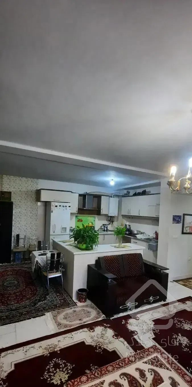 آپارتمان ۹۳ متری در مسکن مهر گیلاوند (مهر ۱)