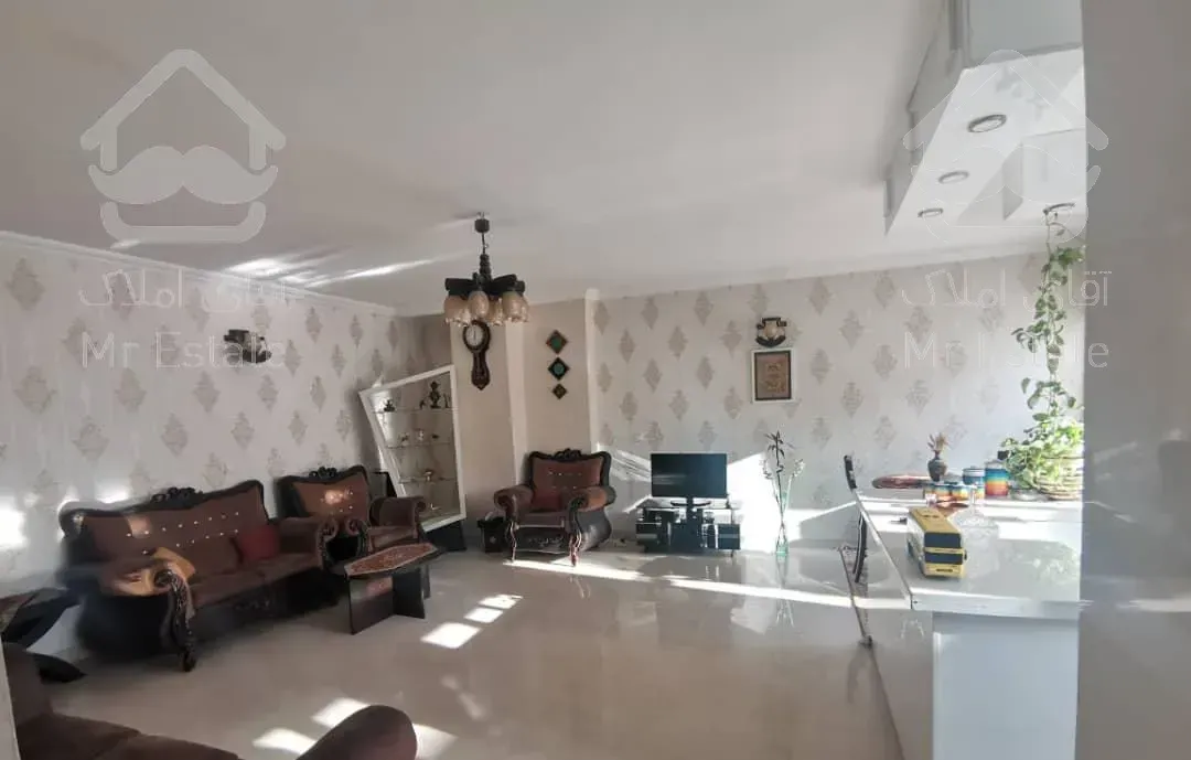 ۶۵ متر خوش نقشه پارکینگ دار همکف