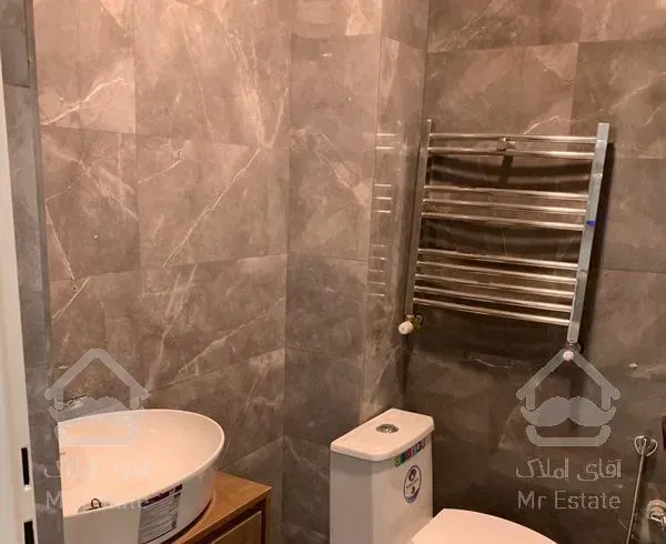 ۶۵ متر نوساز اندرزگو