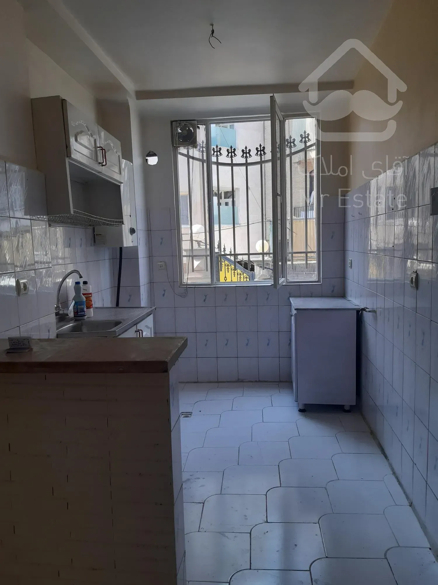 فروش ۴۸ متر ۱ خواب ، تخلیه ،بازسازی شده