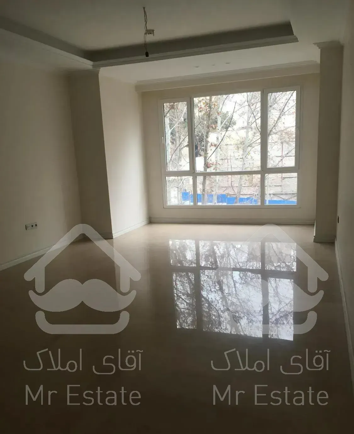 اپارتمان باغ سفارت انگلیس ویو تا ابد زیبا