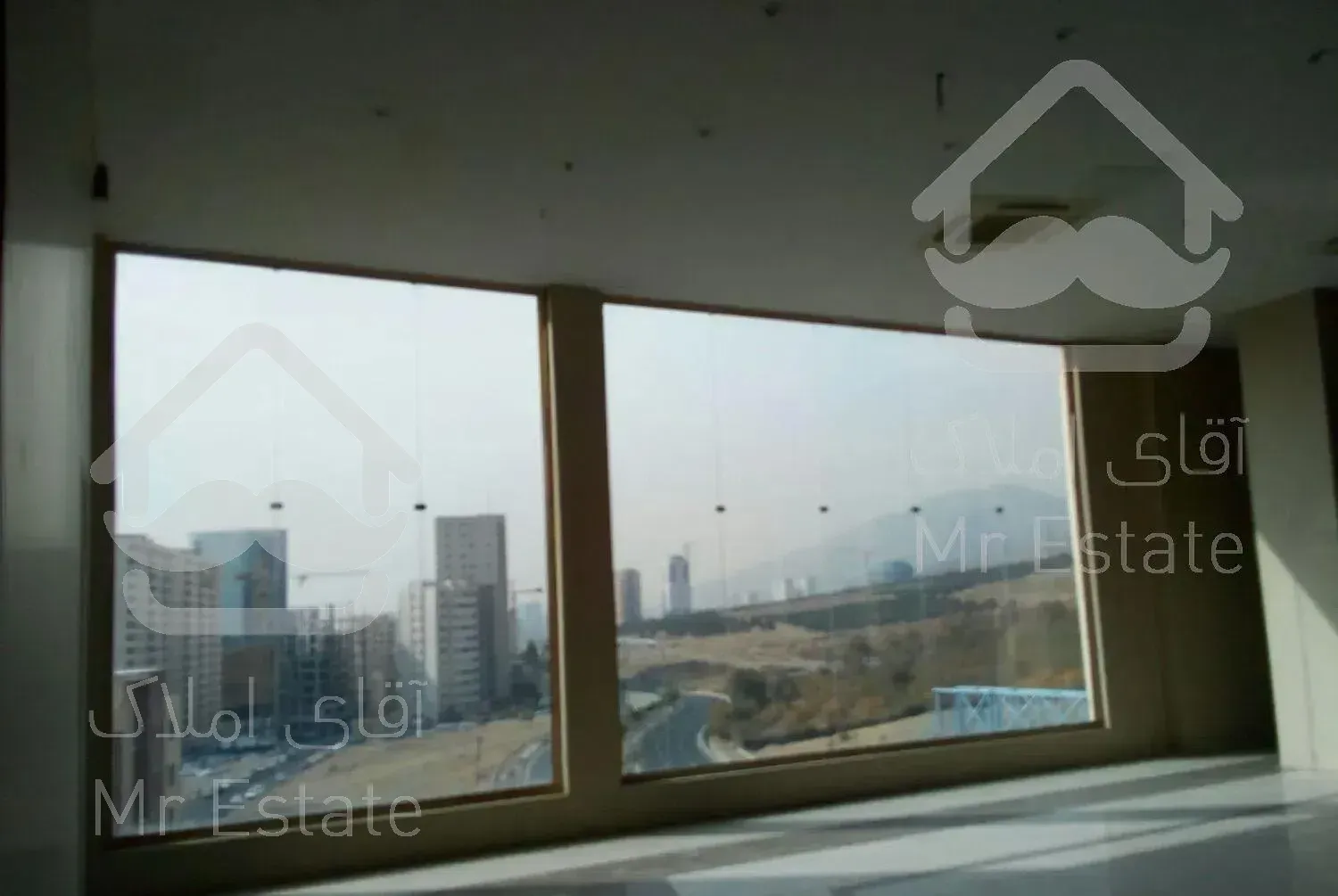 سند اداری 183متر فلت