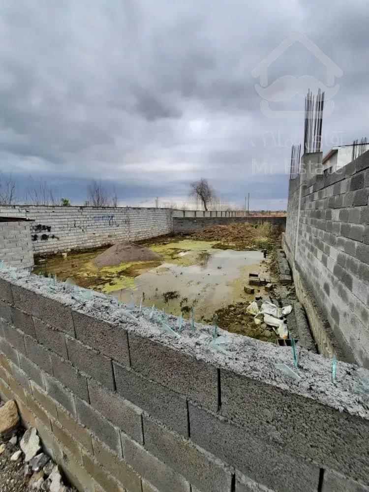 زمین ۳۰۰متری زیرقیمت