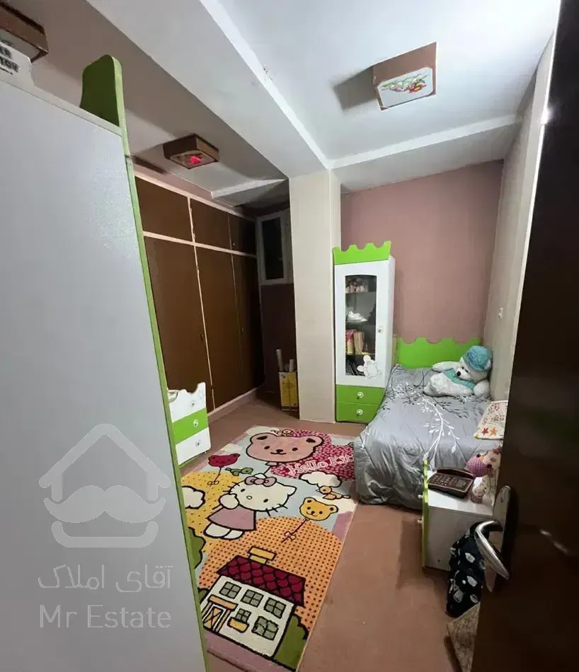 طالقانی شرقی /۱۰۰ متری/وام دار