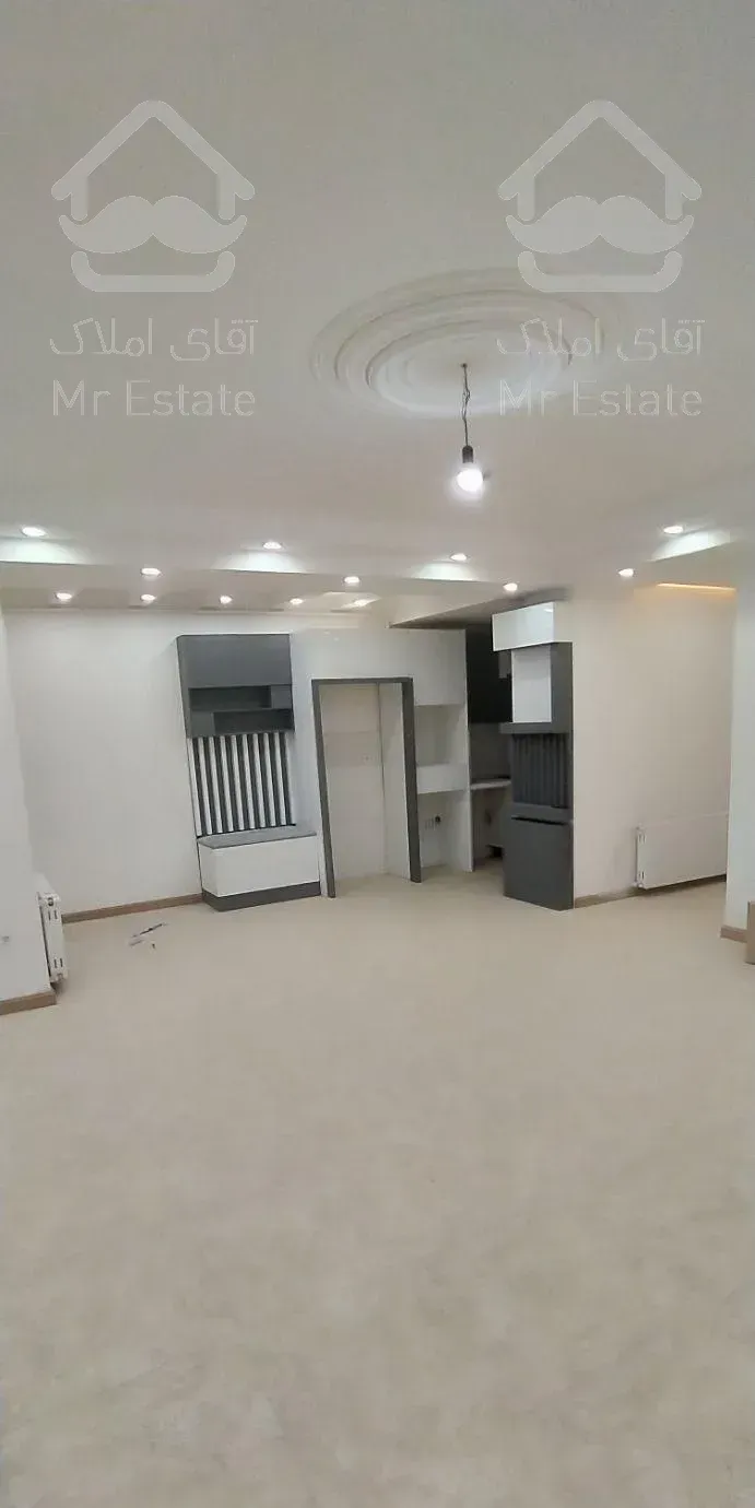 آپارتمان 126 متری سه خواب با دو پارکینگ