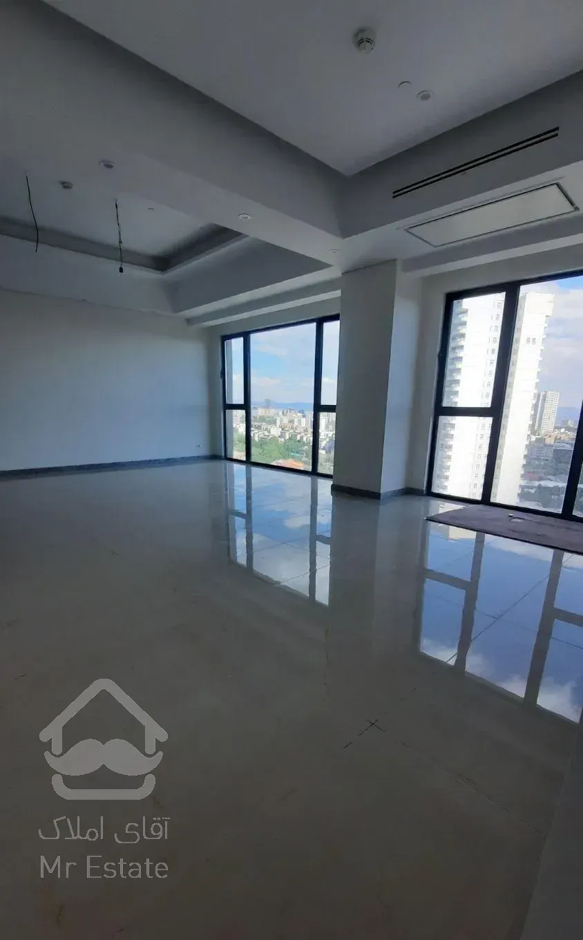 ۲۷۰ متر کلیدنخورده برج زرین شهرک غرب