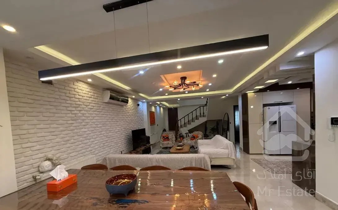 فروش ویلای درجه یک در بهترین لوکیشن صفاییه