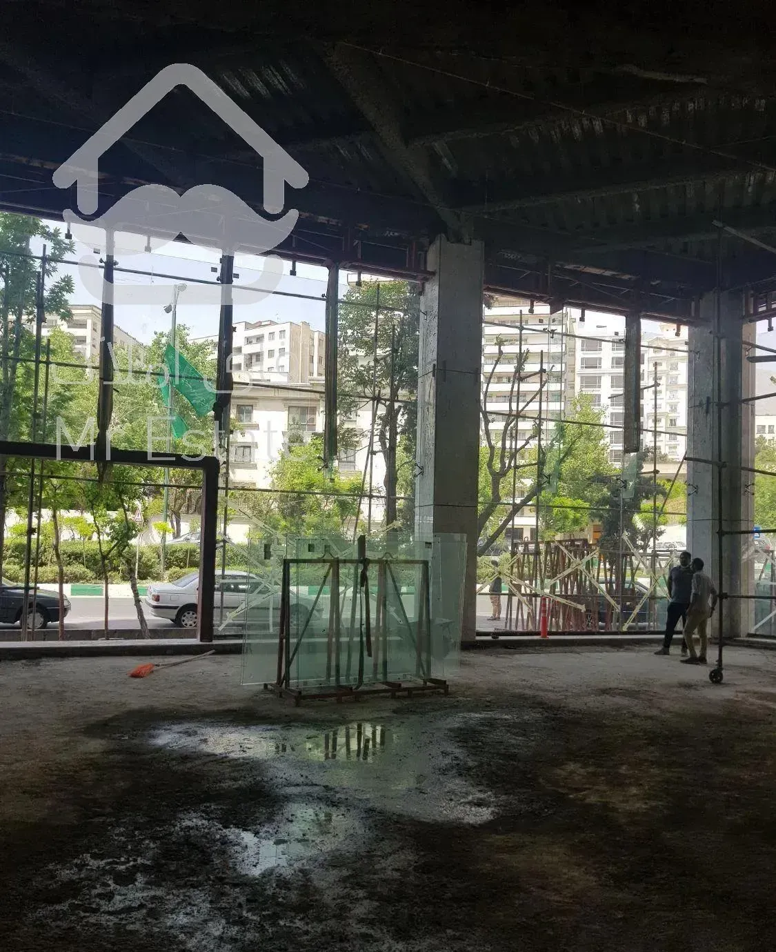 اجاره تجاری ۳۲۰ متر بر ولی عصر