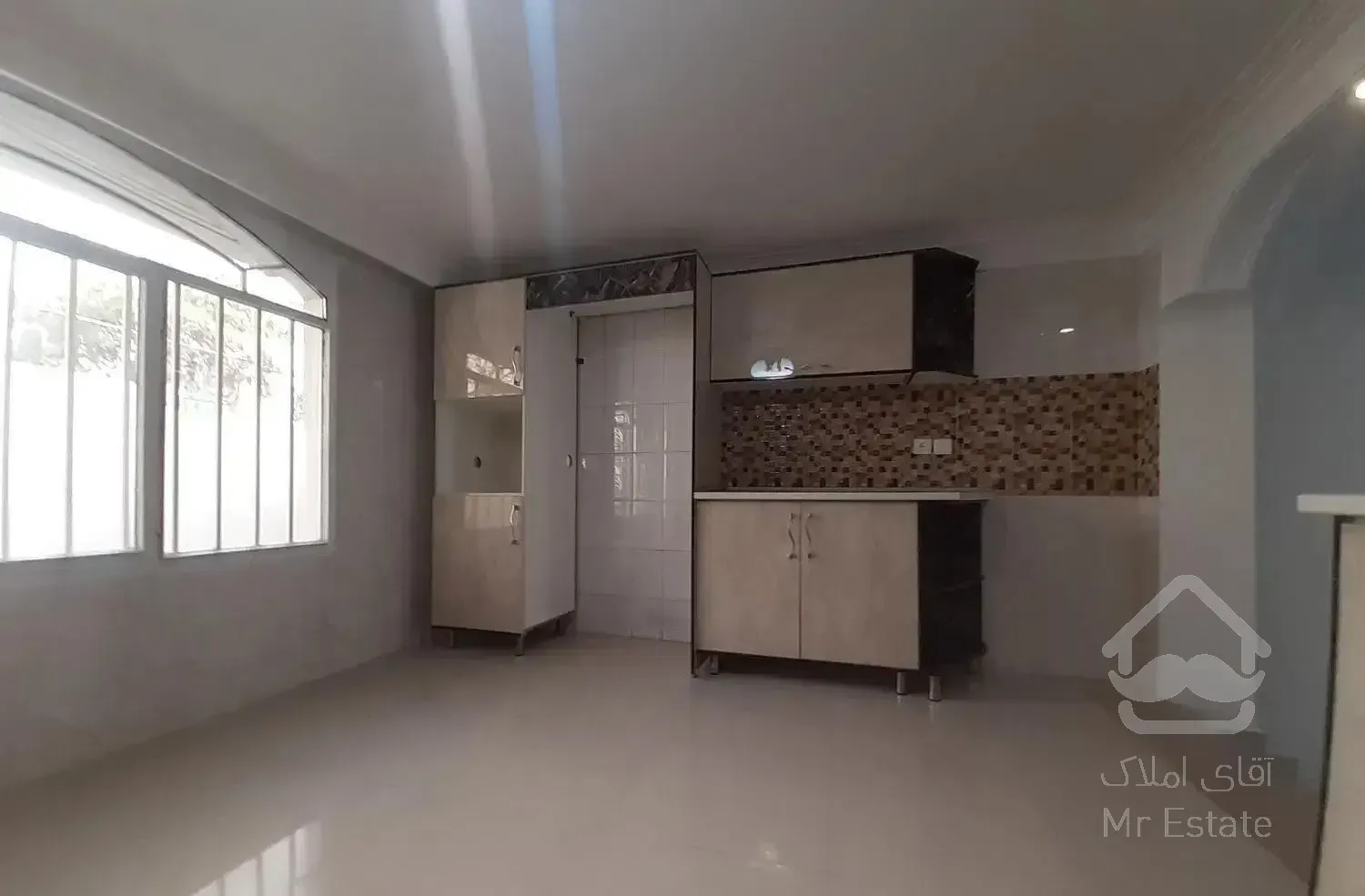 ۷۹متر  (بسیار تمیز)