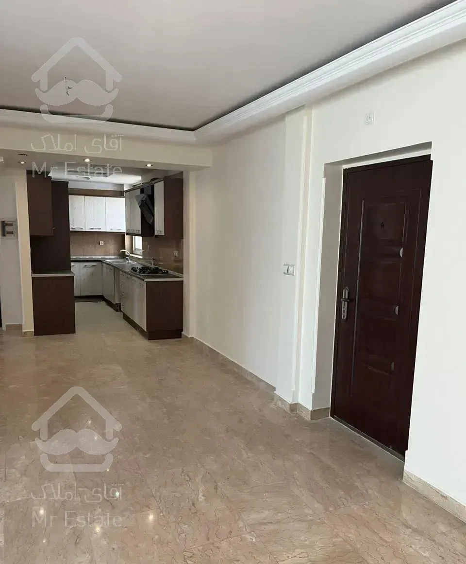 آپارتمان ۱۳۰ متری