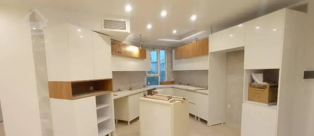 فرمانیه دزاشیب ۱۱۰ متر ۲ خوابه دو پارکینگ