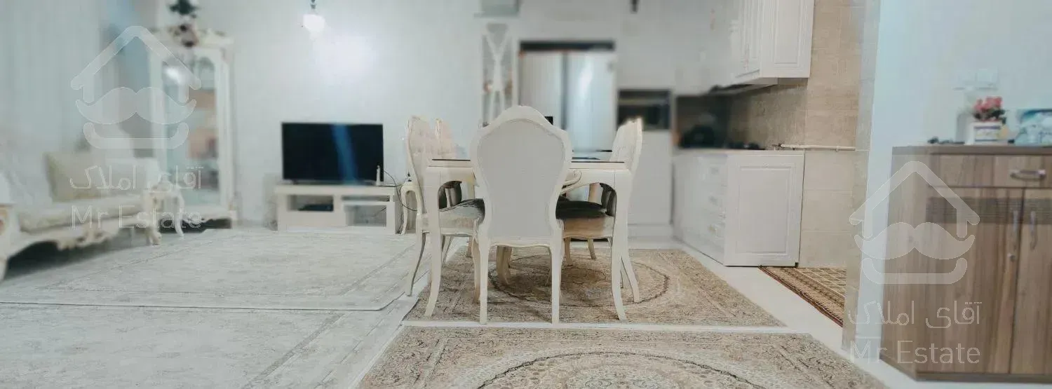 70 متر دبستان/ دو خواب خوش نقشه و پرنور