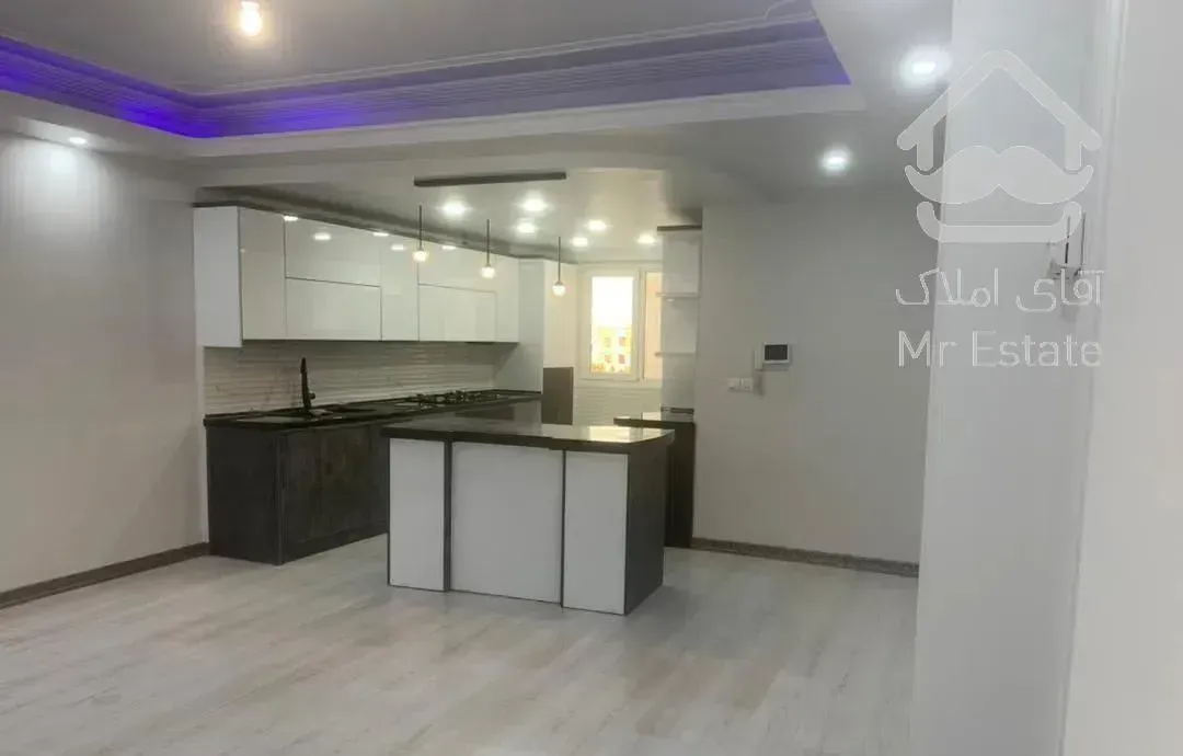 واحد 80 متری /با چشم اندازی /