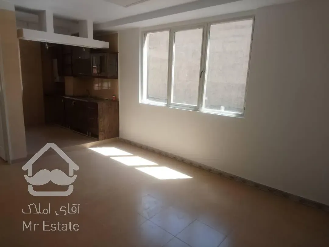 // ۳۸ متر // تک خواب // فول امکانات// استادمعین