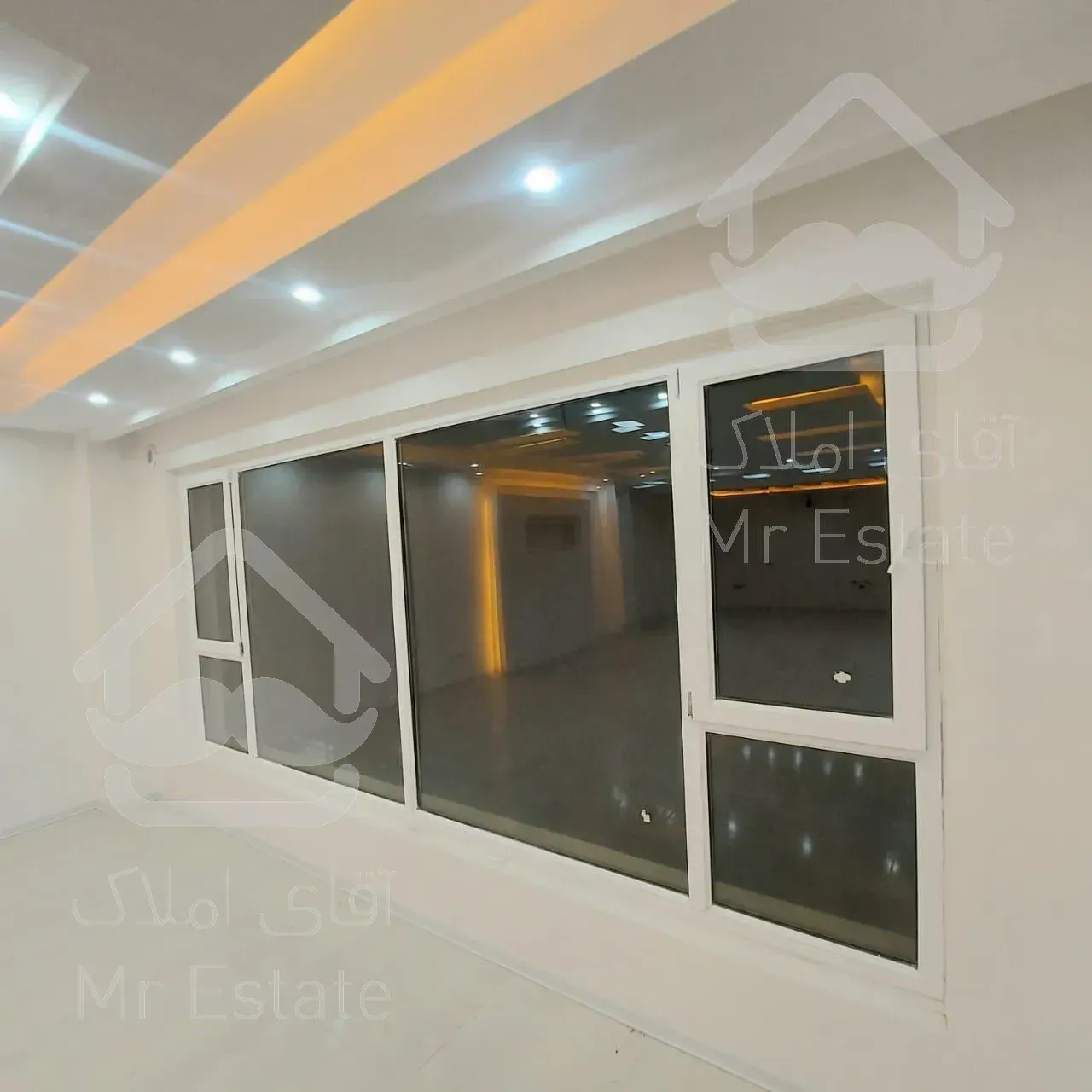 ۶۹۰متر مستغلات در شهرک‌الهیه غرب  دریاچه چیتگر