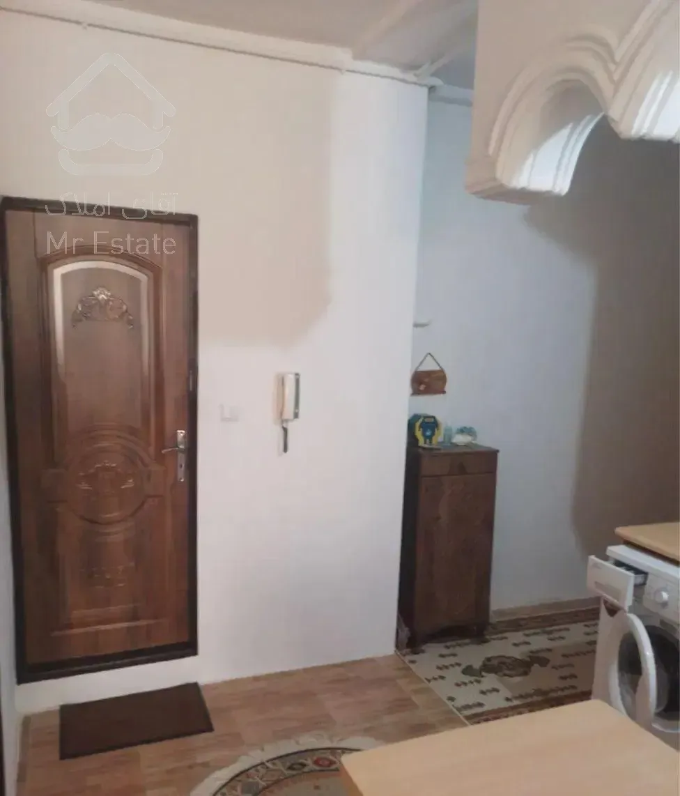 فروش واحد طبقه اول در جماران کوچه روستایی