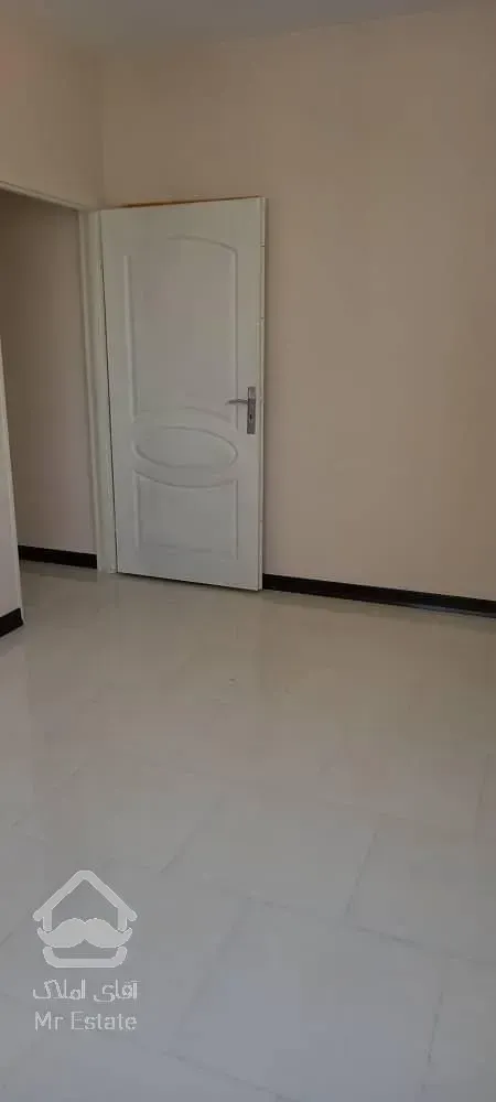 آپارتمان 83 متری