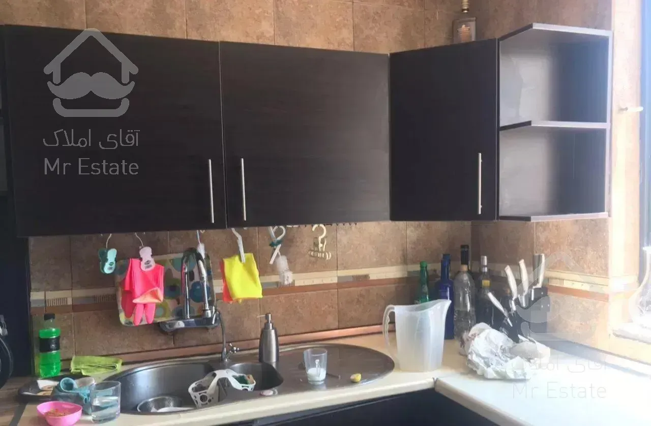 160 متر 3خواب 2 طرف نور