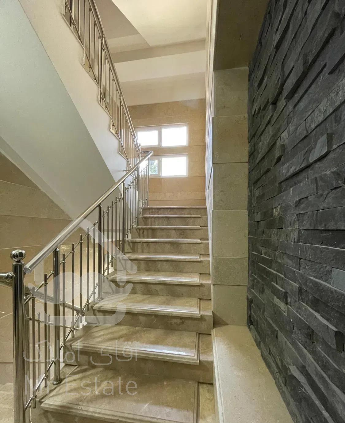 ۱۱۰متر غرق نور ** فرعی پهن ** تهرانپارس غربی