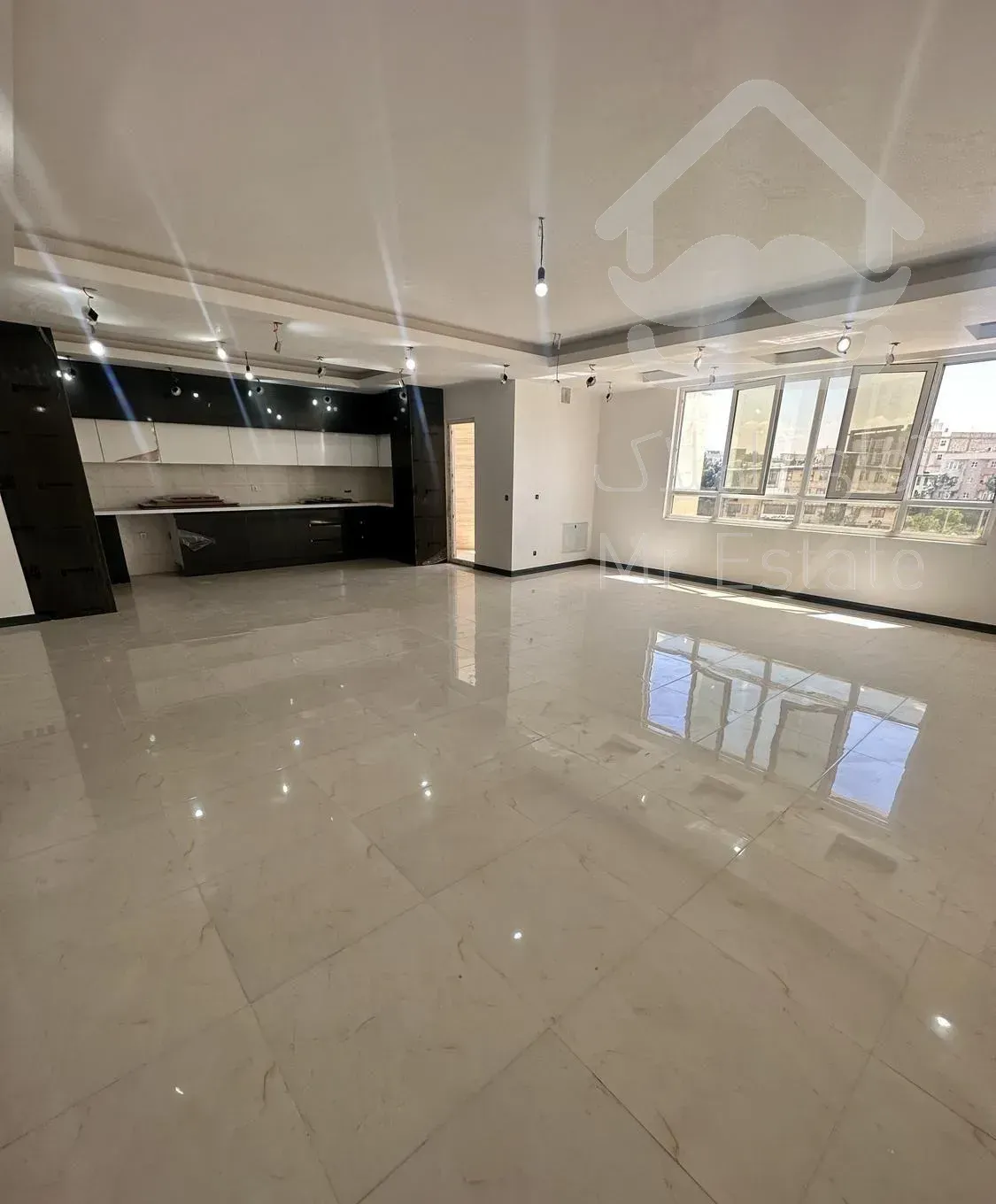 آپارتمان ۱۳۱ متر سه خواب