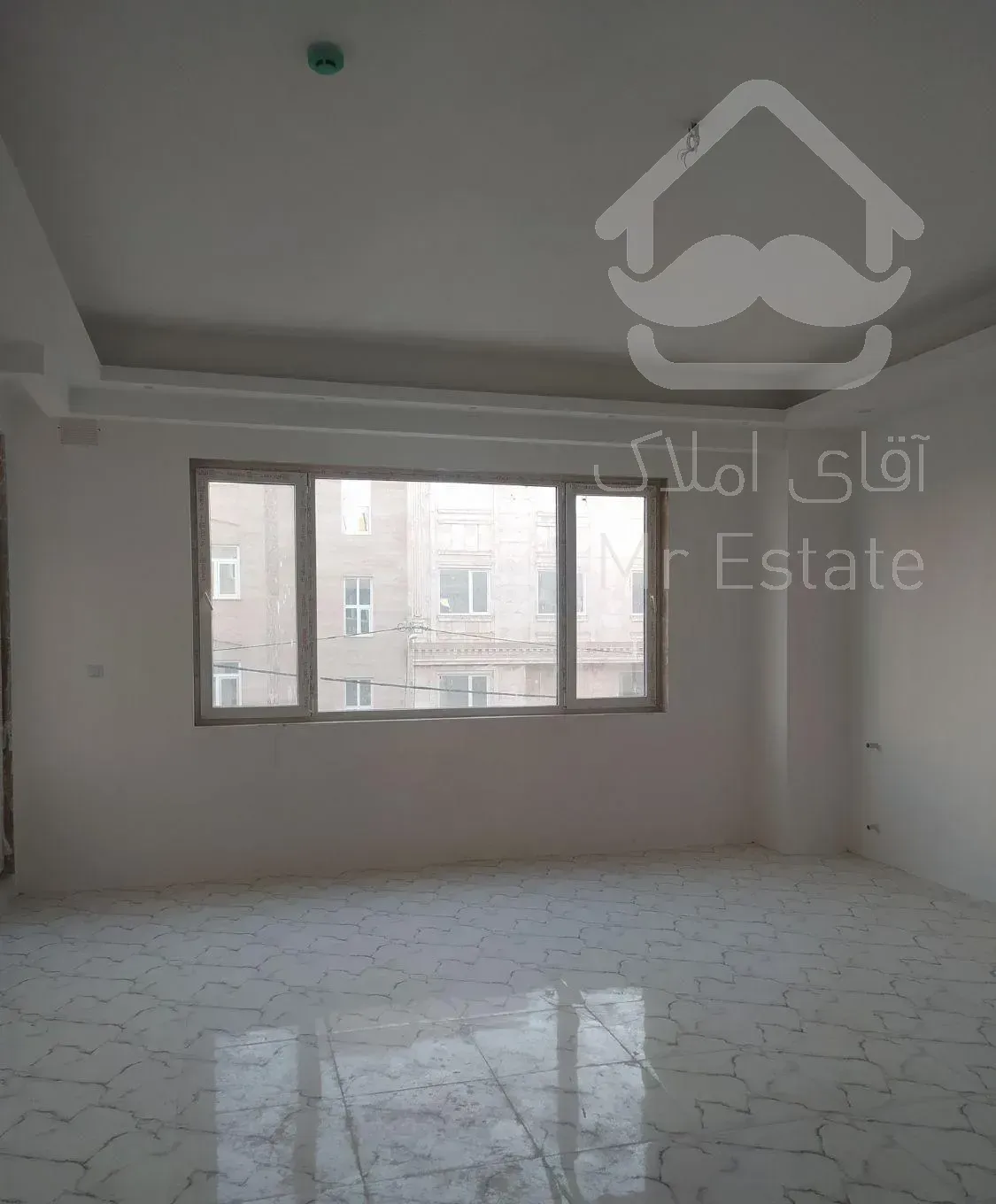 آپارتمان هنرمندان اراضی