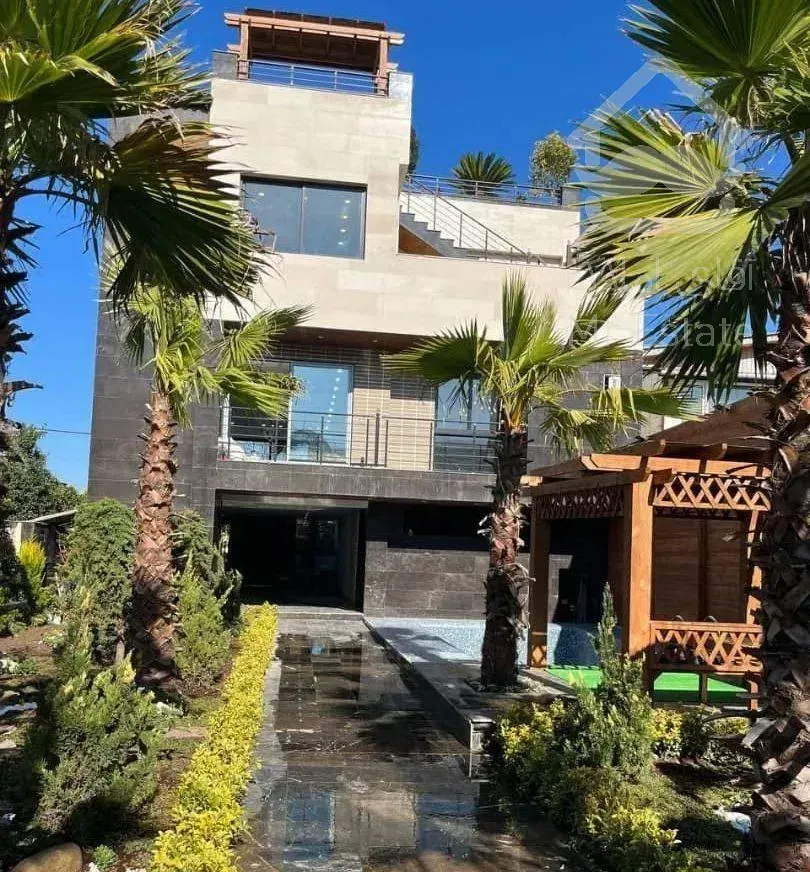 کد260/فورلکس600متری،اسانسور،هوشمند،استخرسوناجکوزی