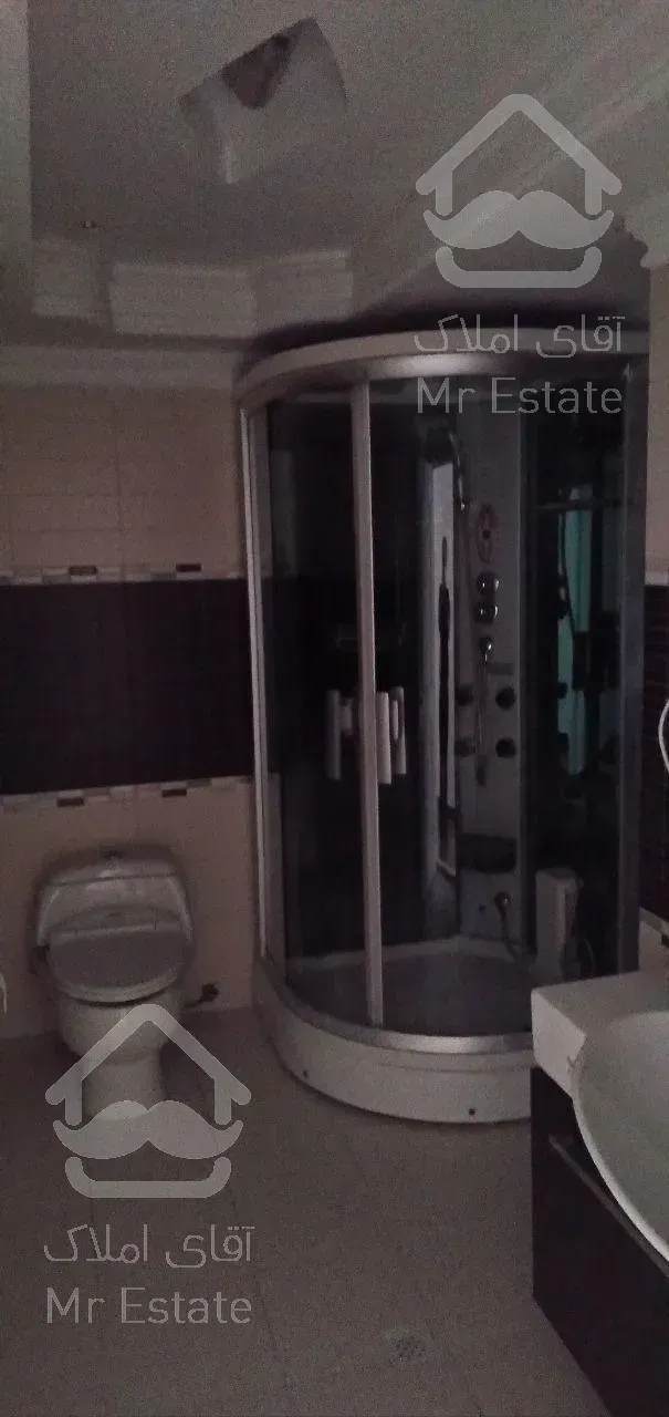 250 متر در بهترین لوکیشن اقدسیه