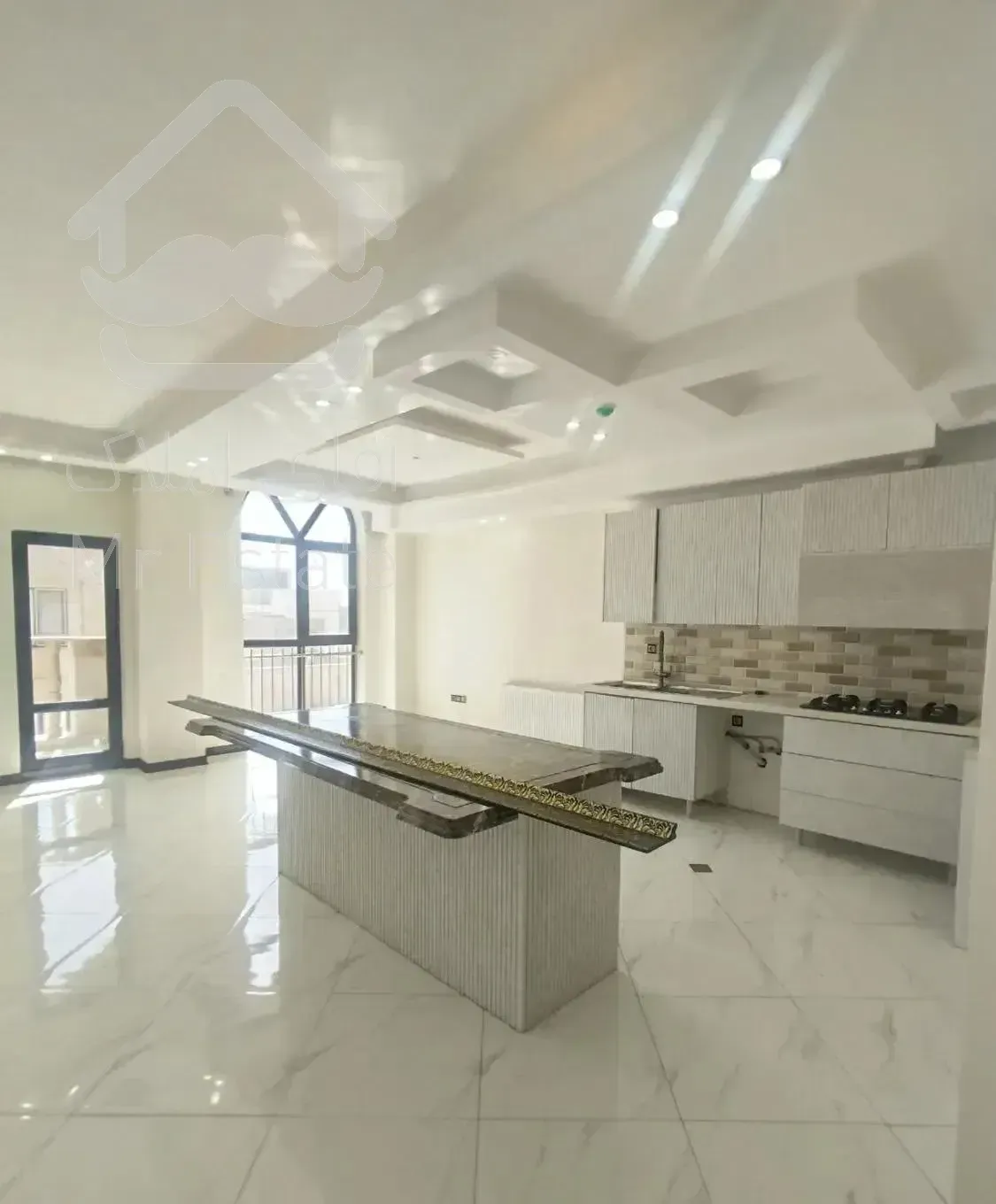 ۱۳۰ متر / تک واحدی / شخصی ساز با متریال Brand