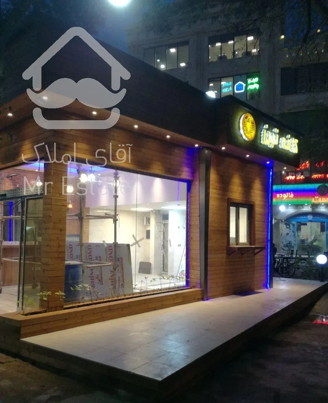 کامپوزیت ، چوب ترمو و تابلو های تبلیغاتی