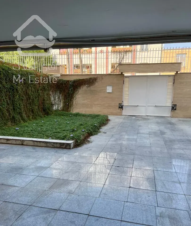 ۱۳۰ متر سال ۹۴ آماده واگذاری زمین ۶۰۰ متری